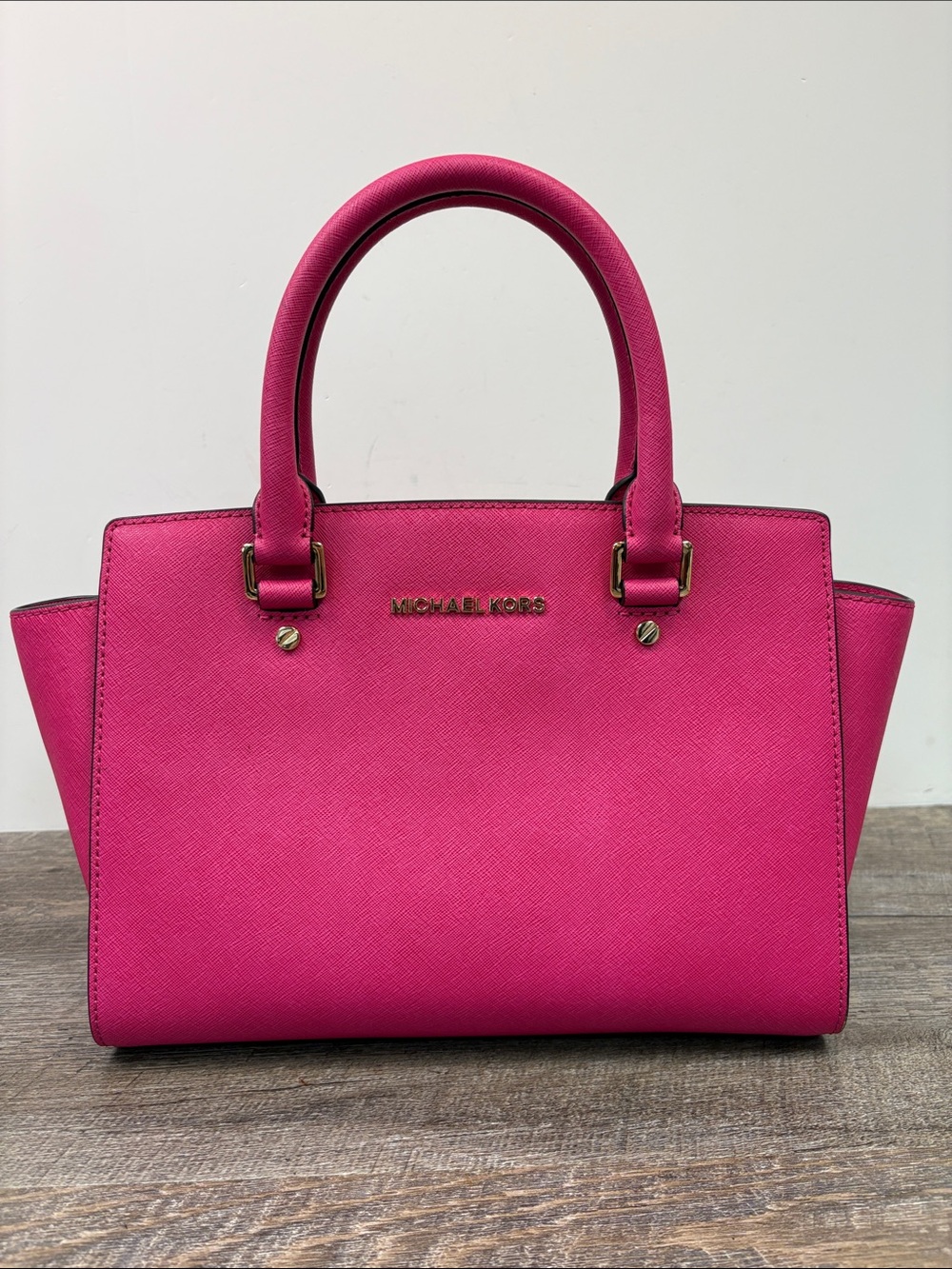 Michael Kors Selma Medium Saffiano Leather Satchel – Hot Pink